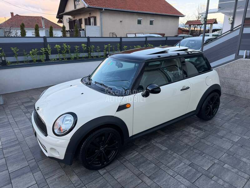MINI Cooper iz CH  dissel