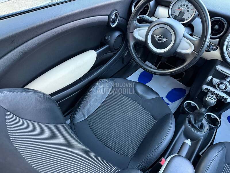 MINI Cooper iz CH  dissel