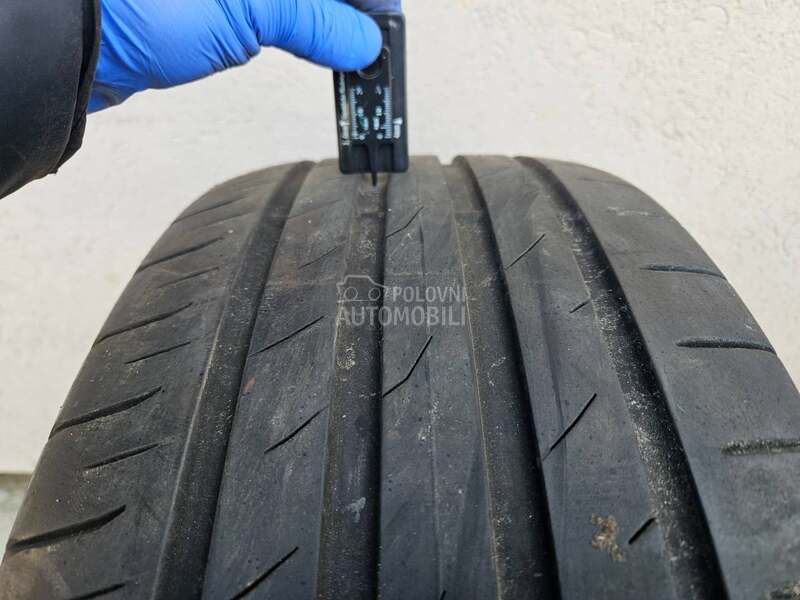 Toyo 235/55 R17 Letnja