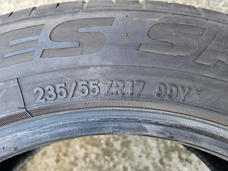 Toyo 235/55 R17 Letnja