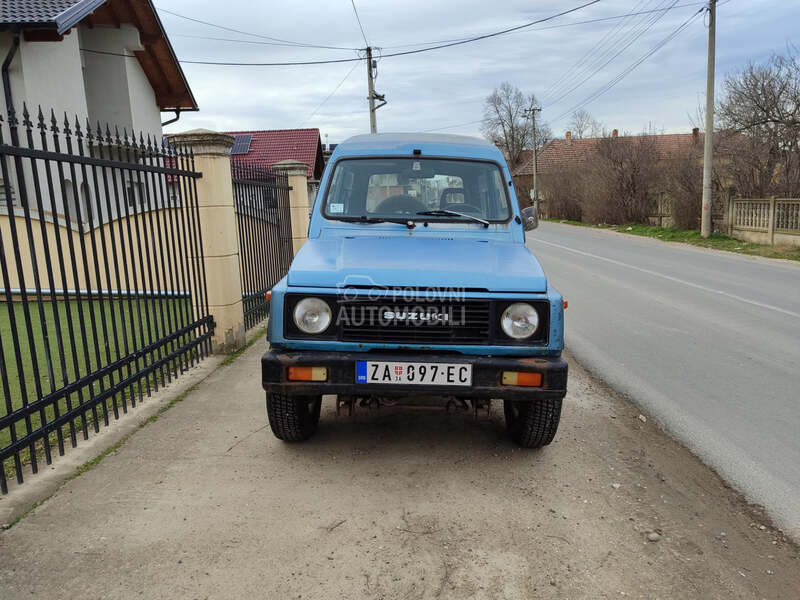 Suzuki SJ Samurai 413