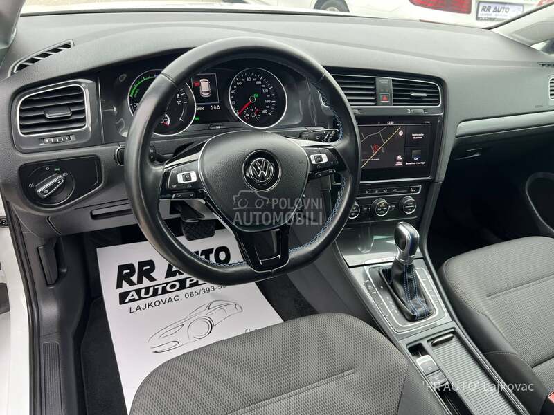 Volkswagen Golf 7 e-GOLF 7.5