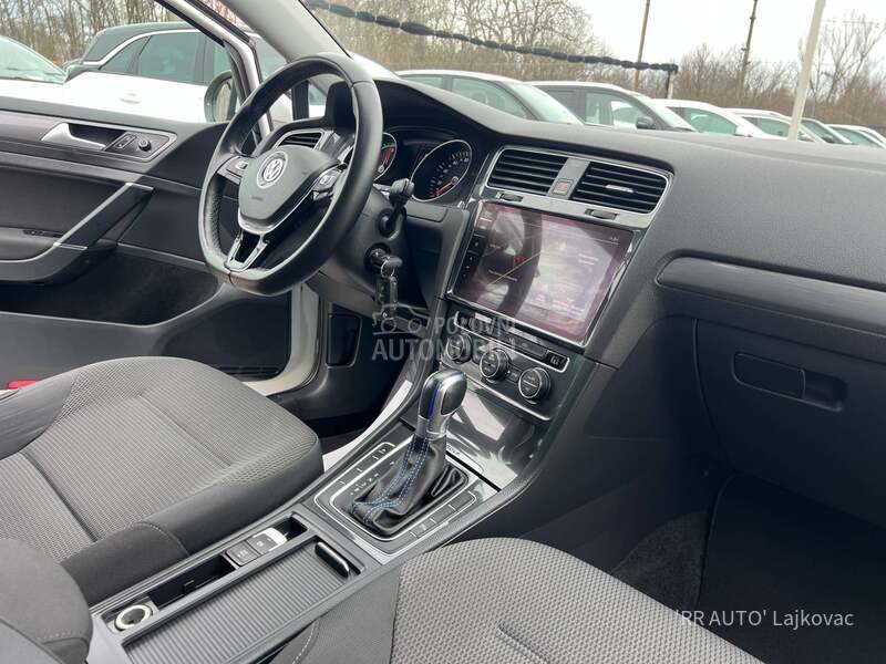 Volkswagen Golf 7 e-GOLF 7.5