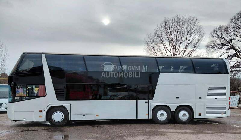 Neoplan Skyliner