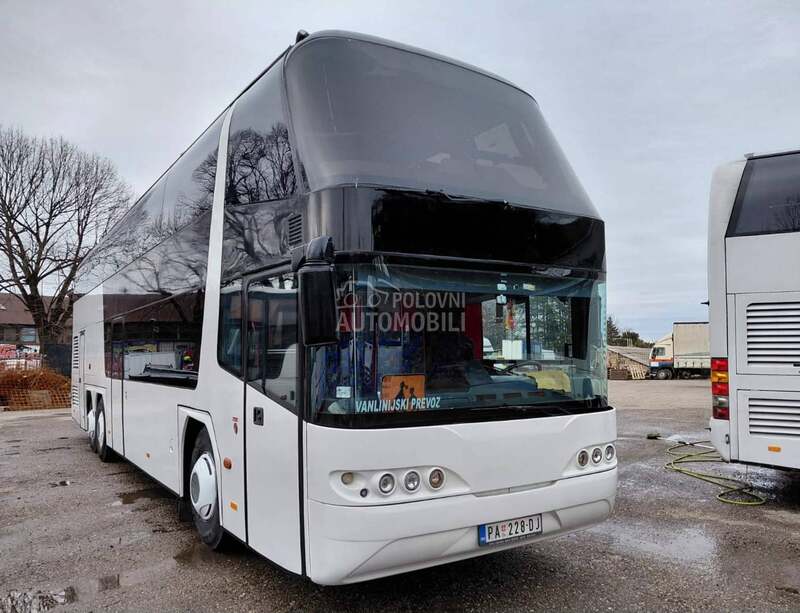 Neoplan Skyliner