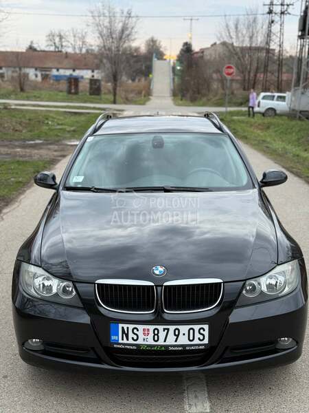 BMW 320 