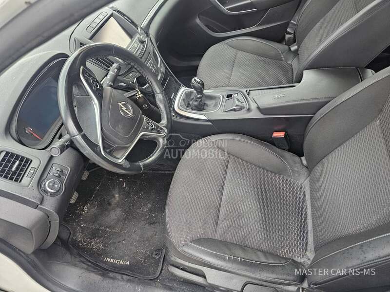 Opel Insignia 2.0cd VIRTU/LED