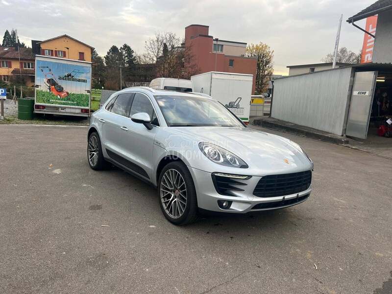 Porsche Macan S