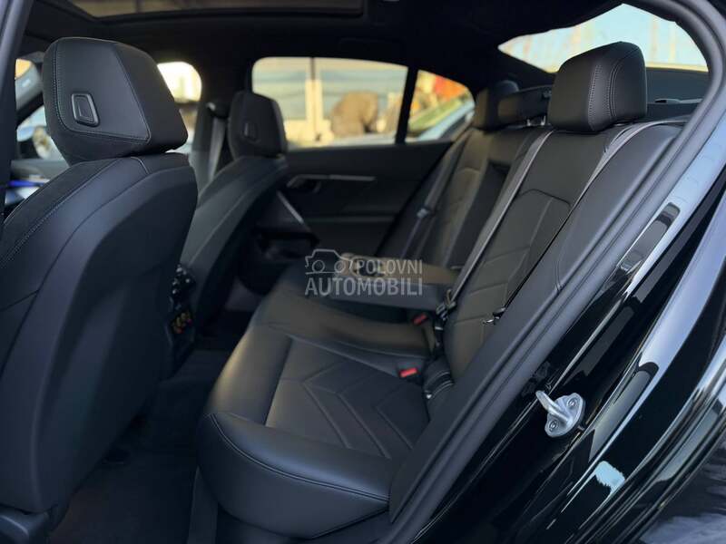 BMW 540 D/XD/PANO/ADAPTIVNO