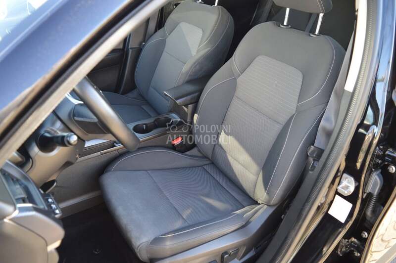 Renault Arkana 1.6 E-Tech145 Busine