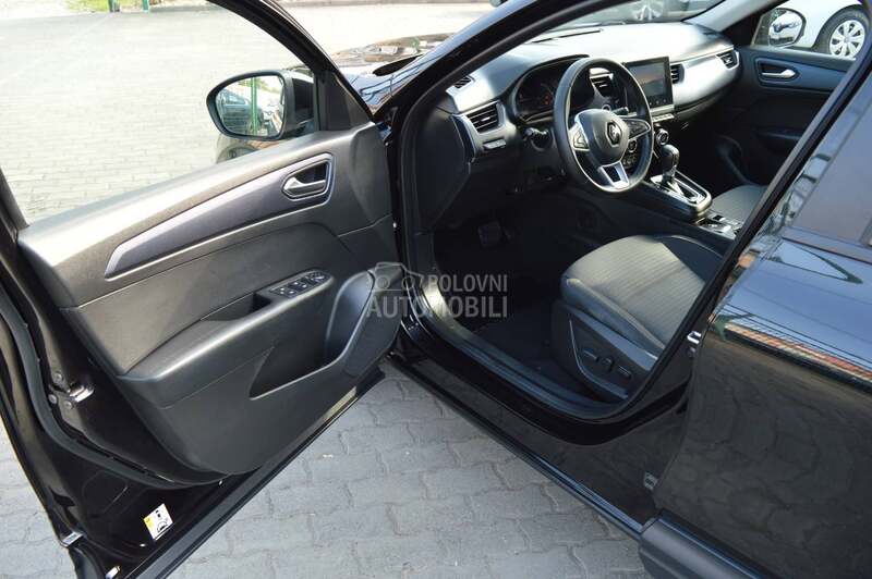 Renault Arkana 1.6 E-Tech145 Busine