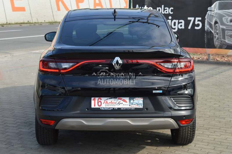 Renault Arkana 1.6 E-Tech145 Busine