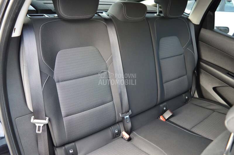 Renault Arkana 1.6 E-Tech145 Busine