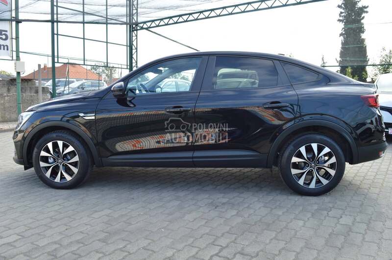 Renault Arkana 1.6 E-Tech145 Busine