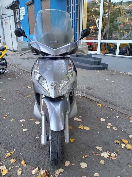 Peugeot geopolis 250