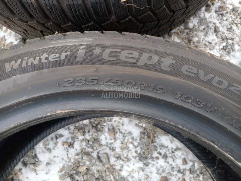 Hankook 235/50 R19 Sve sezone