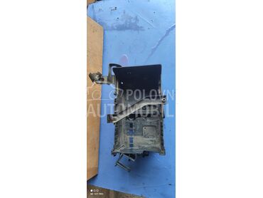 nosac akumulatora za Opel Astra J