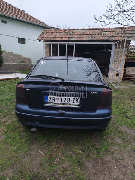 Opel Astra G 