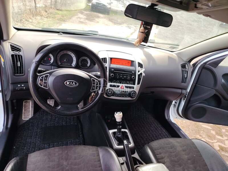 Kia pro_cee`d 1.6