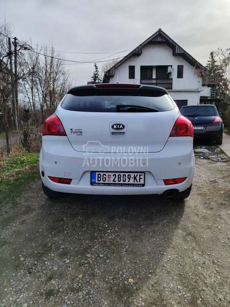 Kia pro_cee`d 1.6