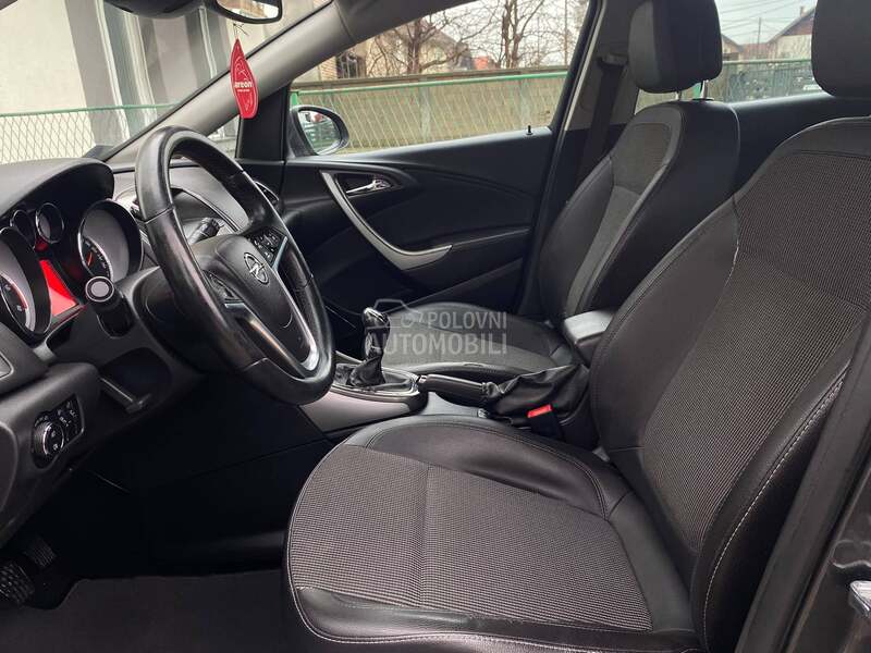 Opel Astra J 1.7 CDTI