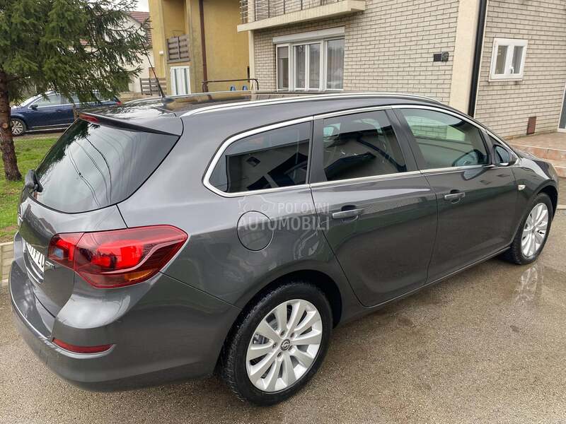 Opel Astra J 1.7 CDTI