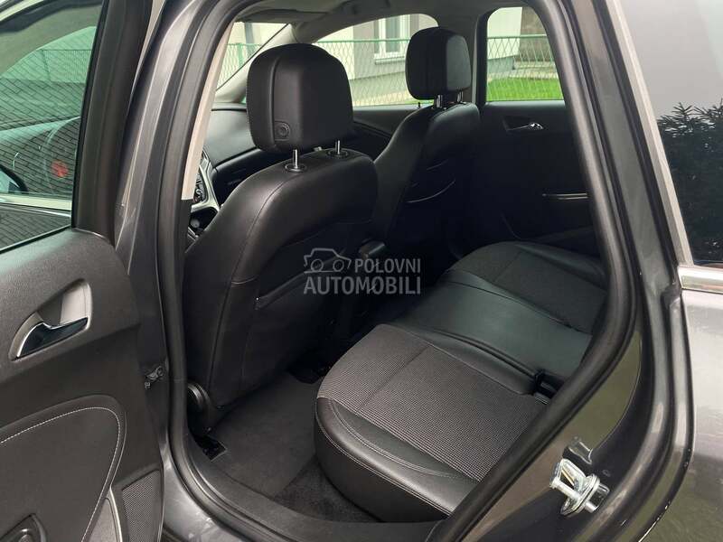 Opel Astra J 1.7 CDTI