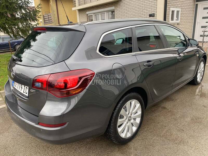 Opel Astra J 1.7 CDTI