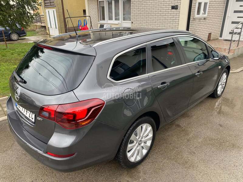 Opel Astra J 1.7 CDTI