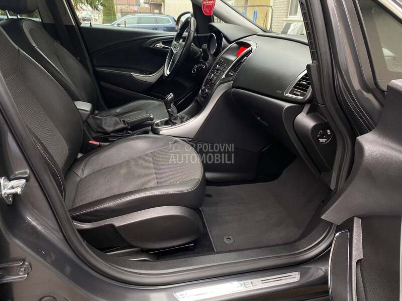 Opel Astra J 1.7 CDTI