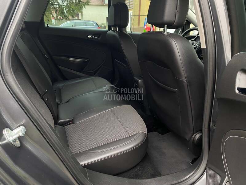 Opel Astra J 1.7 CDTI