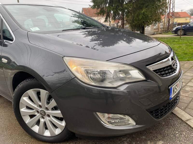 Opel Astra J 1.7 CDTI