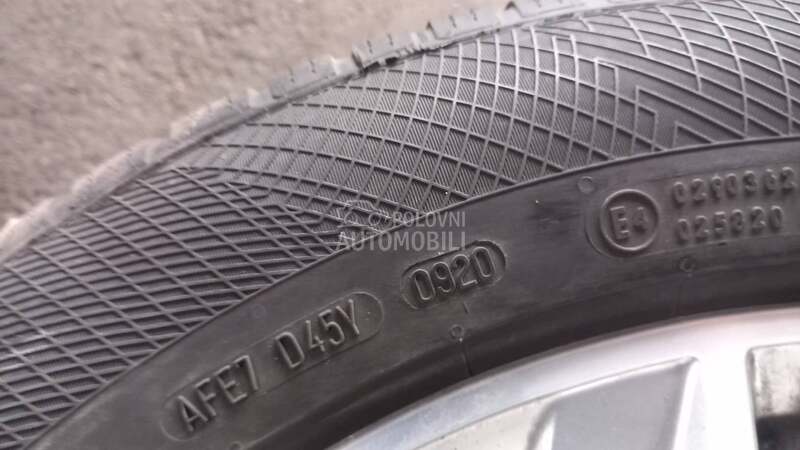 Continental 235/55 R19 Zimska