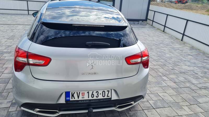 Citroen DS5 