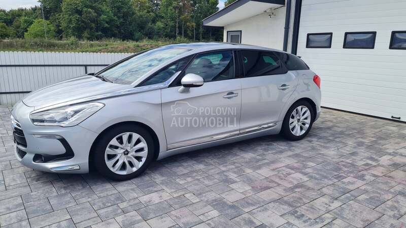 Citroen DS5 