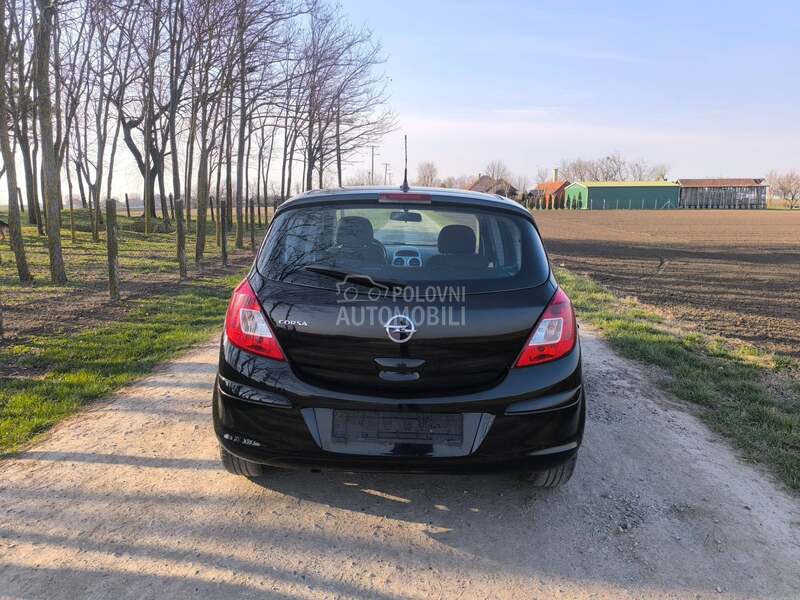 Opel Corsa D 1,4
