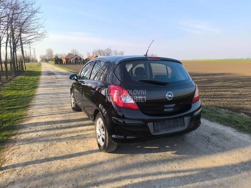 Opel Corsa D 1,4
