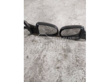 retrovizor za Opel Corsa C