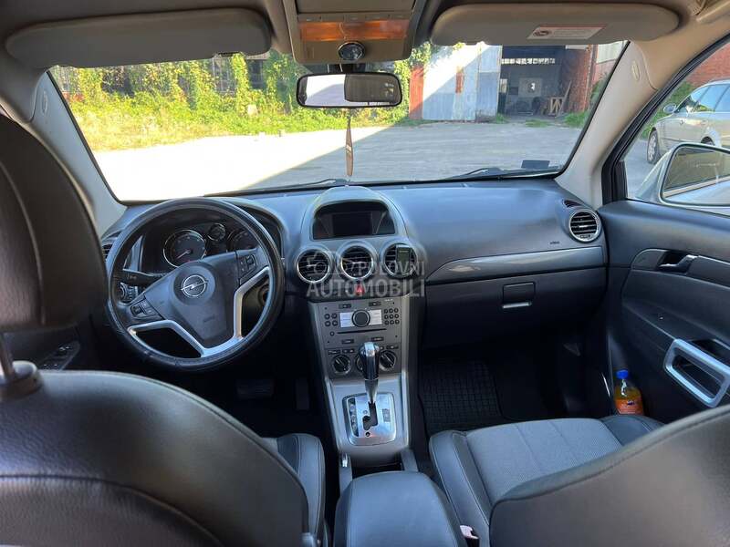Opel Antara 