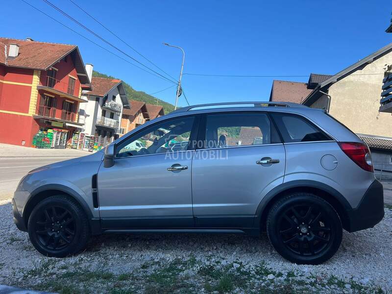 Opel Antara 