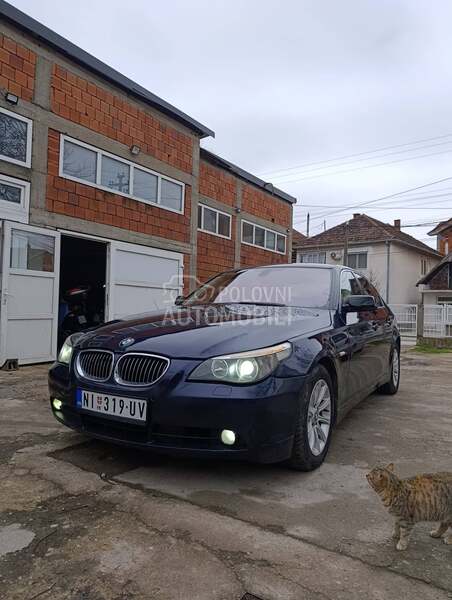 BMW 520 