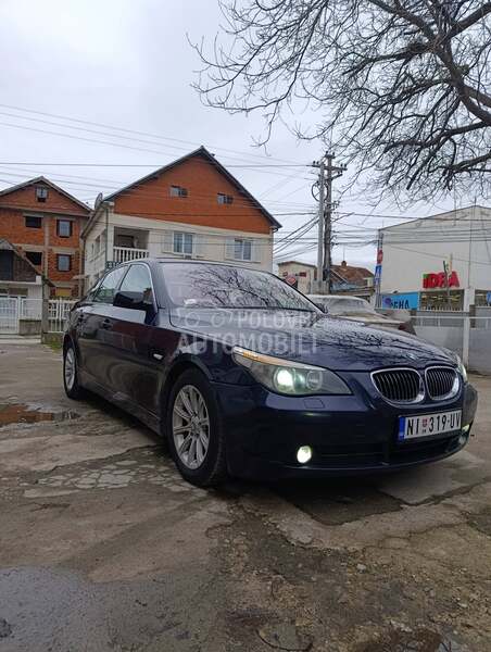 BMW 520 