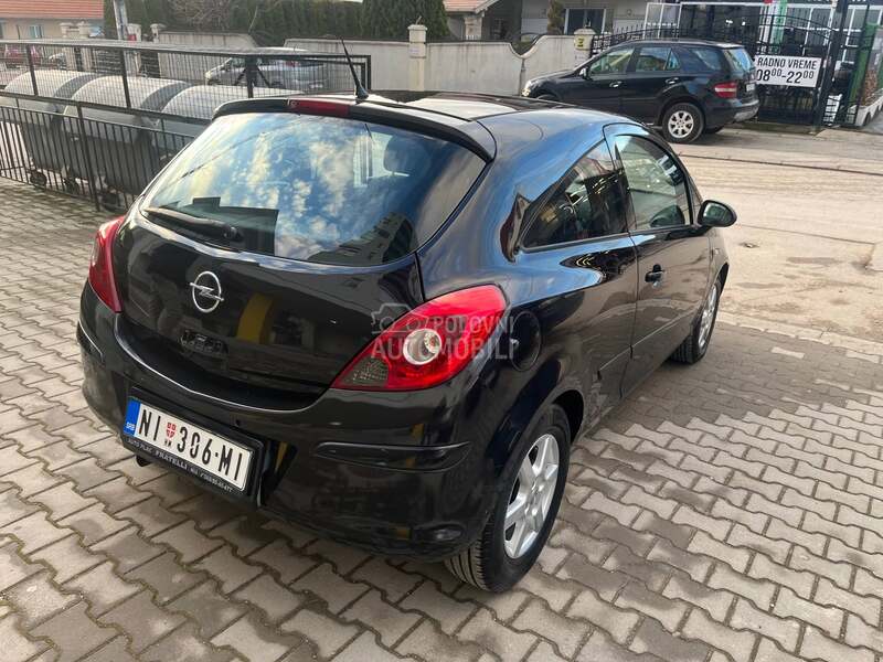 Opel Corsa D 