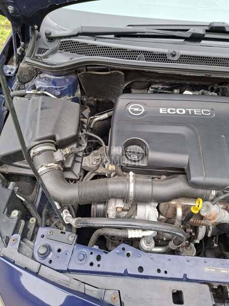 Opel Astra J 1.7 CDTI