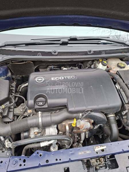 Opel Astra J 1.7 CDTI