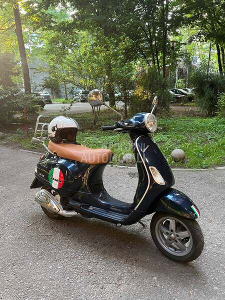 Piaggio Vespa Lx 125