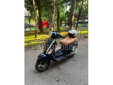 Piaggio Vespa Lx 125