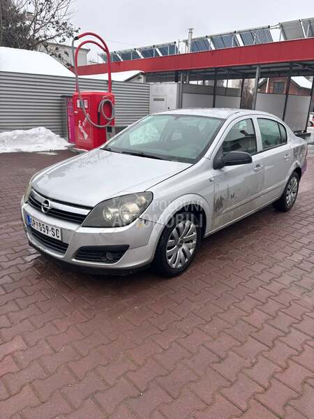 Opel Astra H 