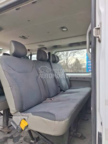 Renault Trafic 2.0  9 mesta