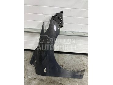 Blatobran desni krilo desno za Mazda 5 od 2005. do 2010. god.